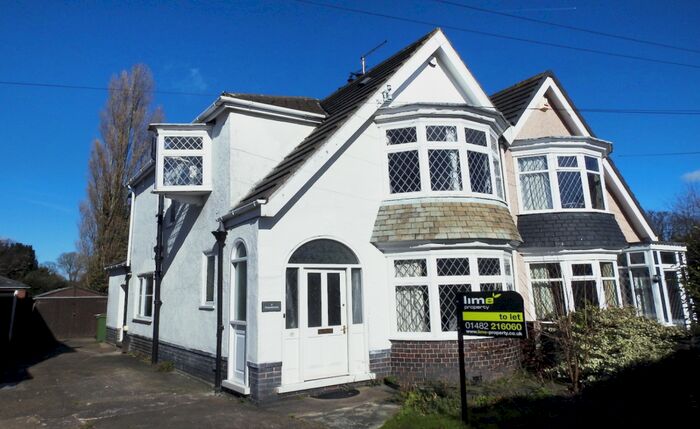 3 Bedroom Semi-Detached House To Rent In Overland Road, Cottingham, HU16