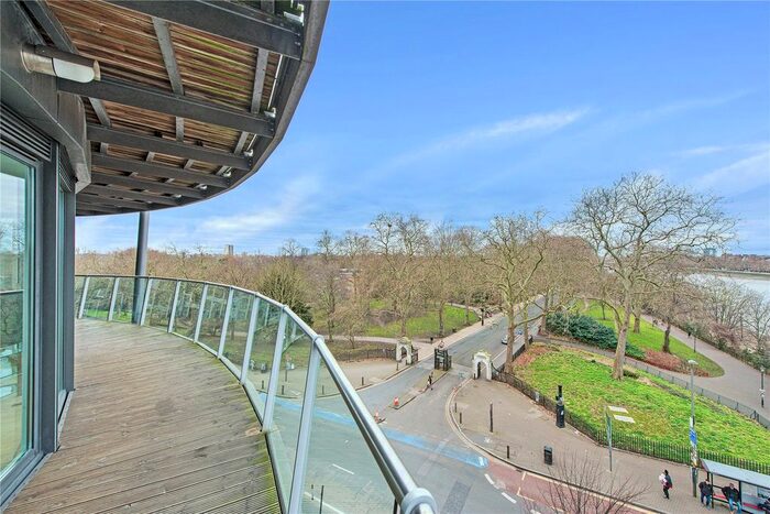 2 Bedroom Property To Rent In Centurion Building, Queenstown Road, London, SW11