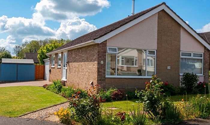 3 Bedroom Detached Bungalow For Sale In Dane Close, Metheringham, LN4