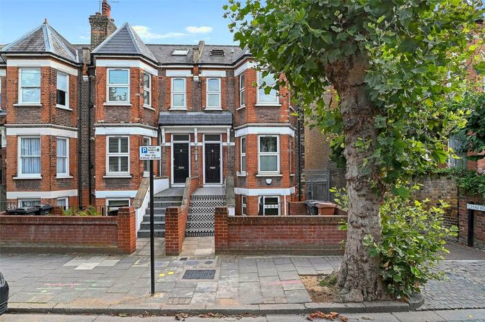 2 Bedroom Duplex To Rent In Mount Pleasant Lane, Clapton, London, E5