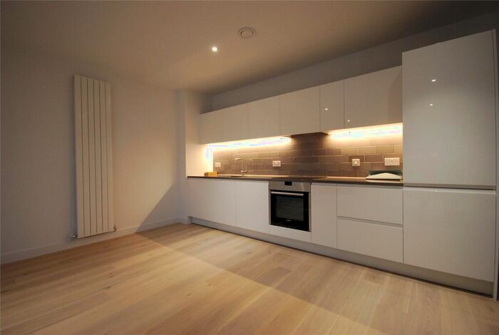 1 Bedroom Flat To Rent In Commodore House, Admiralty Avenue, E16