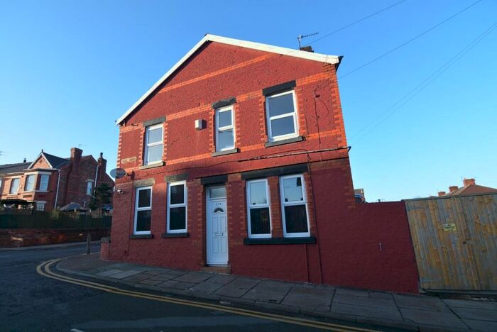 1 Bedroom Flat To Rent In Greenway Road, Tranmere, CH42