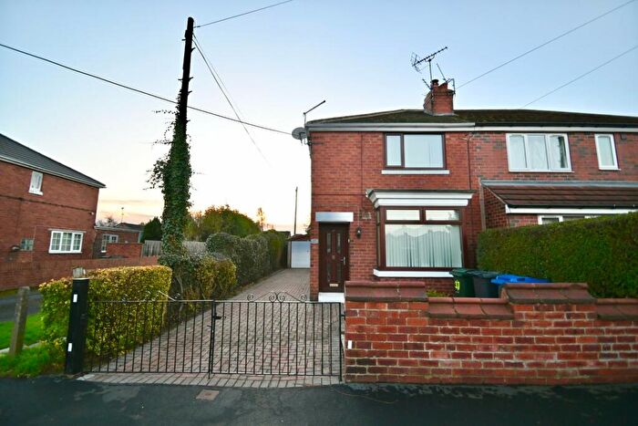 3 Bedroom Semi-Detached House To Rent In Marlborough Avenue, Doncaster, DN5