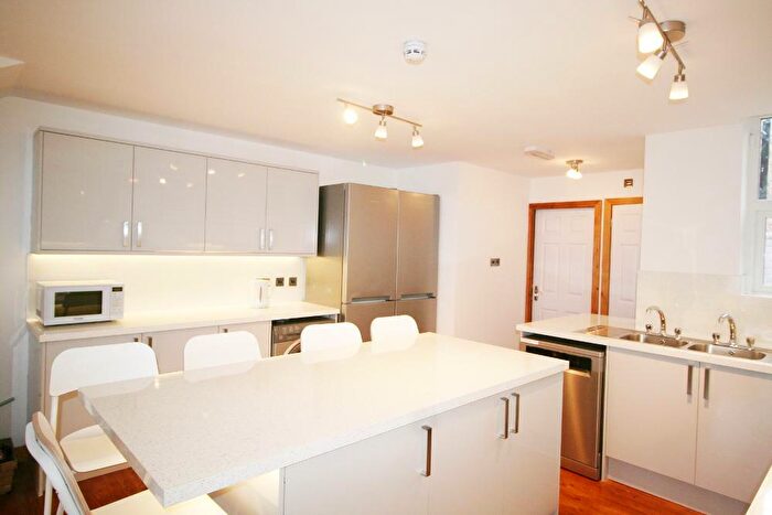 7 Bedroom Detached House To Rent In Brailsford Road, Fallowfield, Manchester, M14