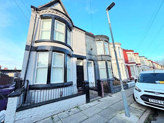 3 Bedroom End Terrace House For Sale In Bankburn Road, Liverpool, L13