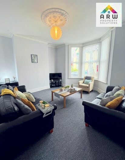 5 Bedroom Flat To Rent In Gresford Avenue, Liverpool, Merseyside, L17