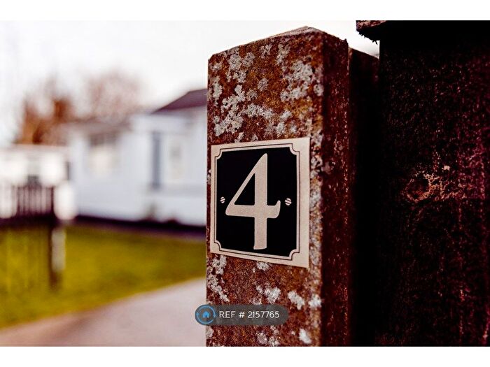 3 Bedroom Bungalow To Rent In Willow Lane, Flookburgh, Grange-Over-Sands, LA11