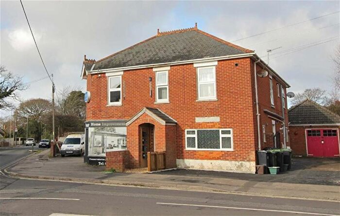 1 Bedroom Apartment For Sale In Glenville Road, Walkford, BH23