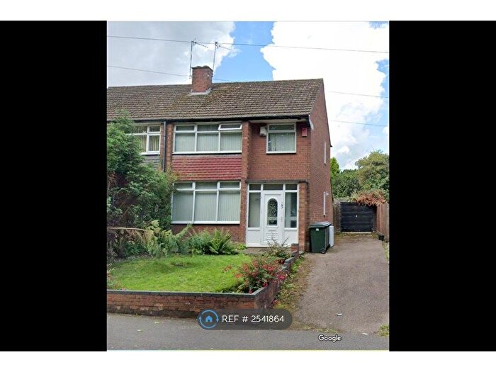 3 Bedroom Semi-Detached House To Rent In Wyken Croft, Coventry, CV2