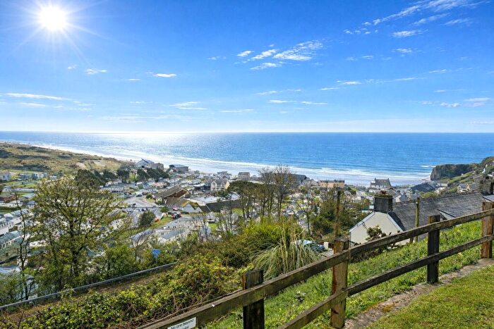 3 Bedroom Bungalow For Sale In Pendine, Carmarthen, Carmarthenshire, SA33