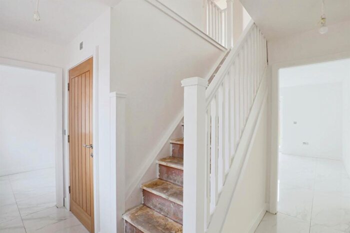 5 Bedroom Detached House For Sale In Herdwick Close, Long Lawford, Rugby, CV23