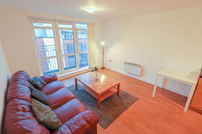 2 Bedroom Flat To Rent In Beauchamp House, City Centre, Coventry, CV1
