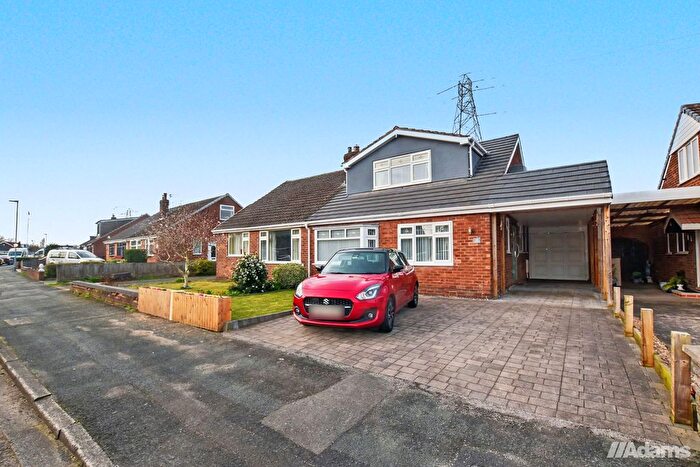 3 Bedroom Semi Detached Bungalow For Sale In Cranbourne Avenue, Warrington, WA4