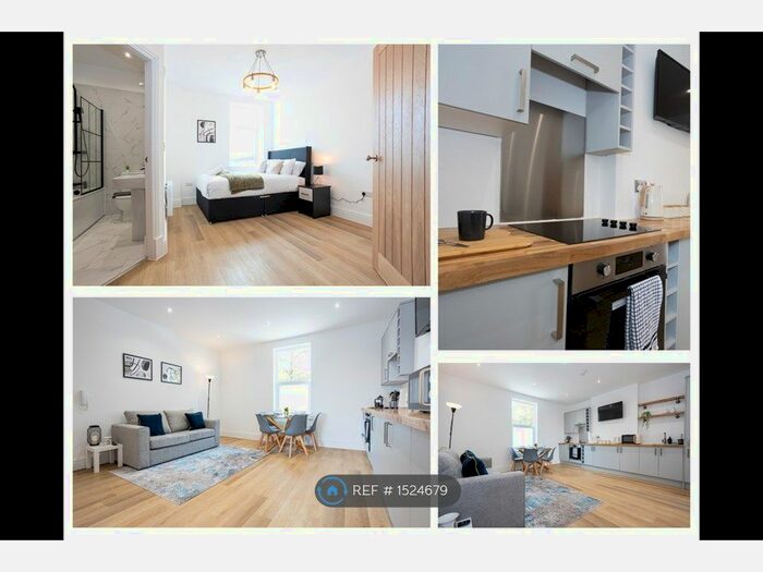 1 Bedroom Flat To Rent In Longley Road, Worsley, Manchester, M28