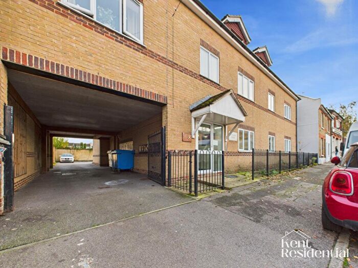 2 Bedroom Property To Rent In Cossack Street, Rutland Court Cossack Street, ME1