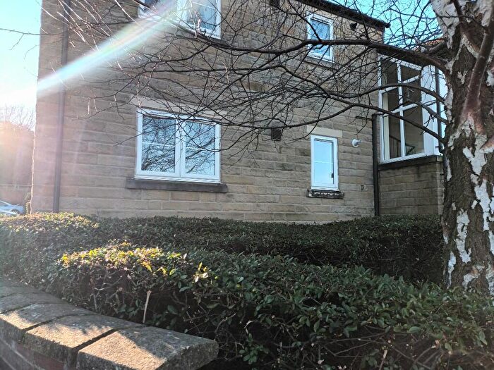 2 Bedroom Flat To Rent In Spencer Croft, Barnsley, South Yorkshire, S75