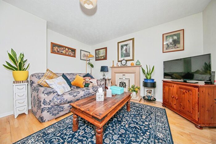 1 Bedroom Apartment For Sale In Apollo Mews, Colchester, CO2