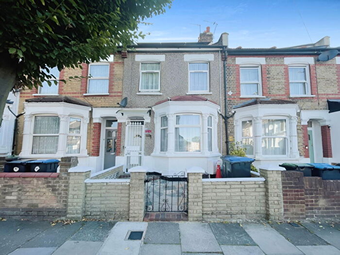 2 Bedroom Terraced House To Rent In Bulwer Road, London, N18