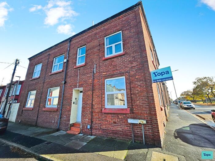 1 Bedroom Flat For Sale In Peel Road, Bootle, L20
