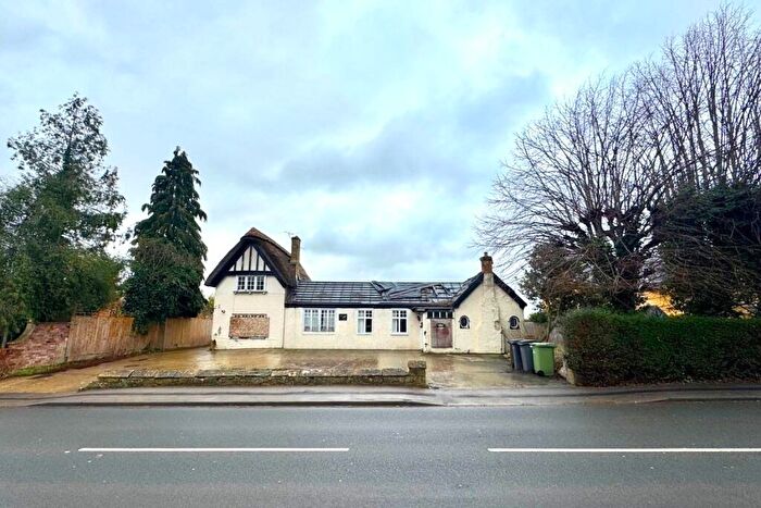 Detached House For Sale In Chatsworth Cottage, High Street, Mickleton, Chipping Campden, GL55