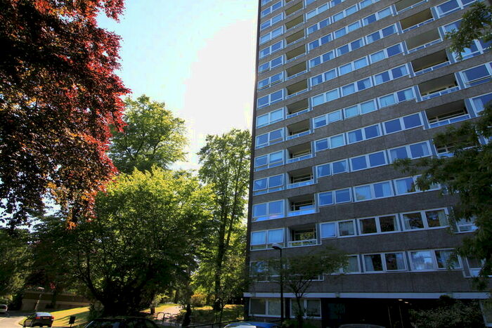 3 Bedroom Apartment To Rent In Warwick Crest, Arthur Road, Edgbaston, B15