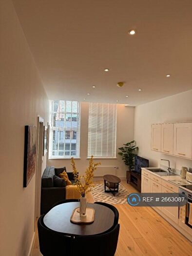 1 Bedroom Flat To Rent In Northenden Road, Sale, M33