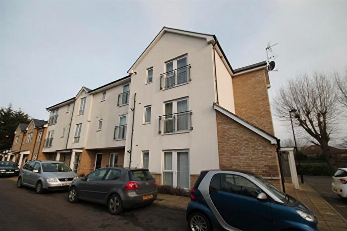 1 Bedroom Flat To Rent In Louisa Oakes Close, London, E4