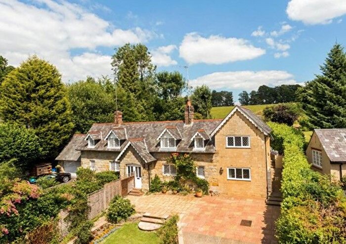 4 Bedroom Semi-Detached House For Sale In St. Hill Green, East Grinstead, RH19