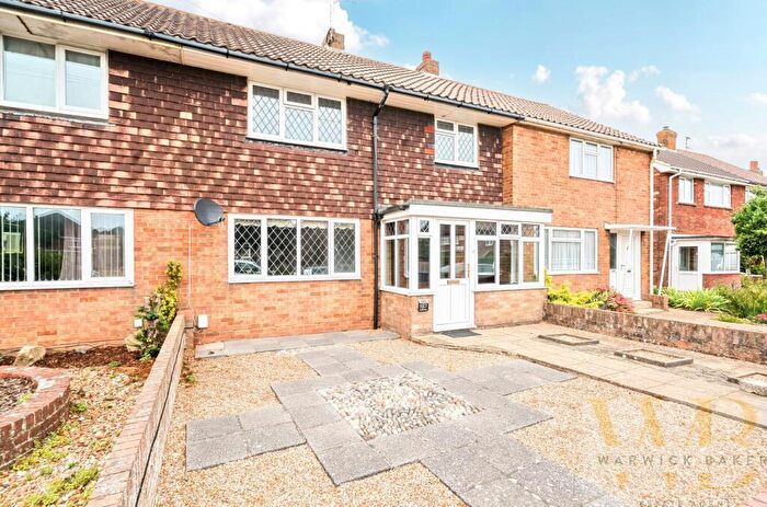 3 Bedroom Terraced House For Sale In Middle Road, Shoreham-By-Sea, BN43