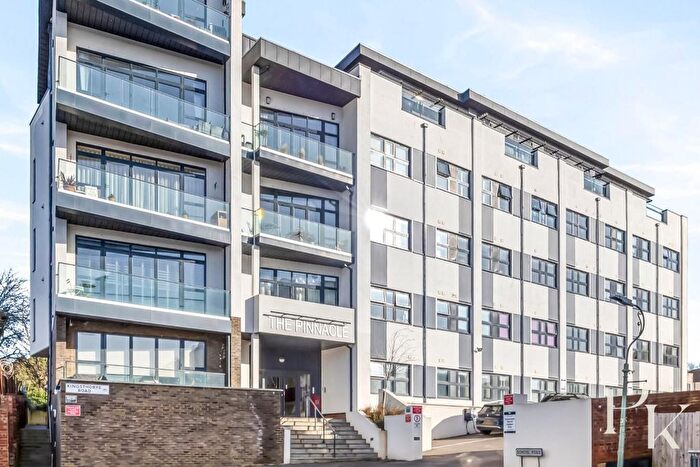 1 Bedroom Flat For Sale In School Road, Hove, BN3