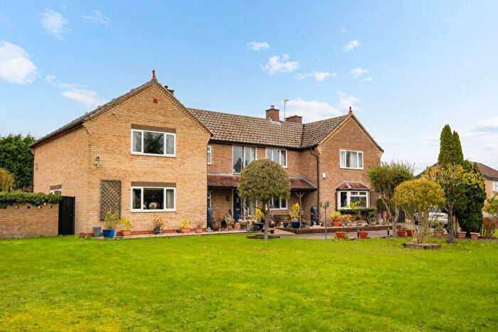 6 Bedroom Detached House For Sale In Burton End, Haverhill, CB9