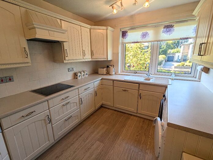 2 Bedroom Flat To Rent In Belvedere Park, Edinburgh, EH6