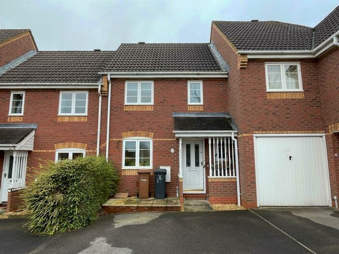2 Bedroom House To Rent In Watson Acre, Andover, SP10