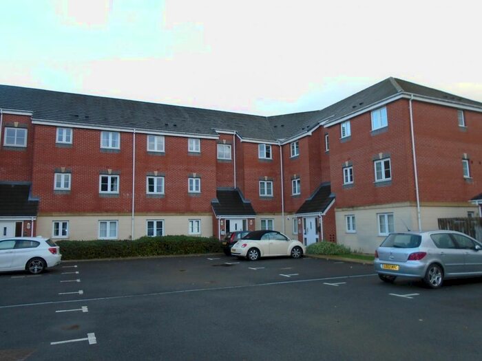 2 Bedroom Flat To Rent In Bedroom Apartment, Panama Circle, Pride Park, DE24