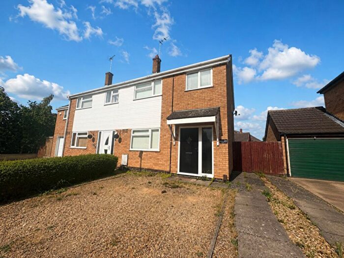 3 Bedroom Semi-Detached House For Sale In Green Lane, Yaxley, Peterborough, PE7