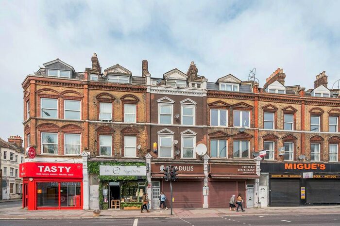3 Bedroom Flat To Rent In Brixton Road, Brixton, London, SW9