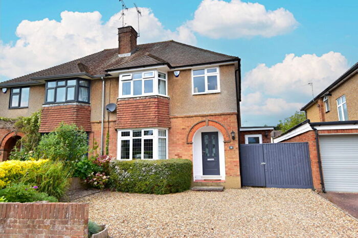 3 Bedroom Semi-Detached House For Sale In Highfield Road, Tring, HP23