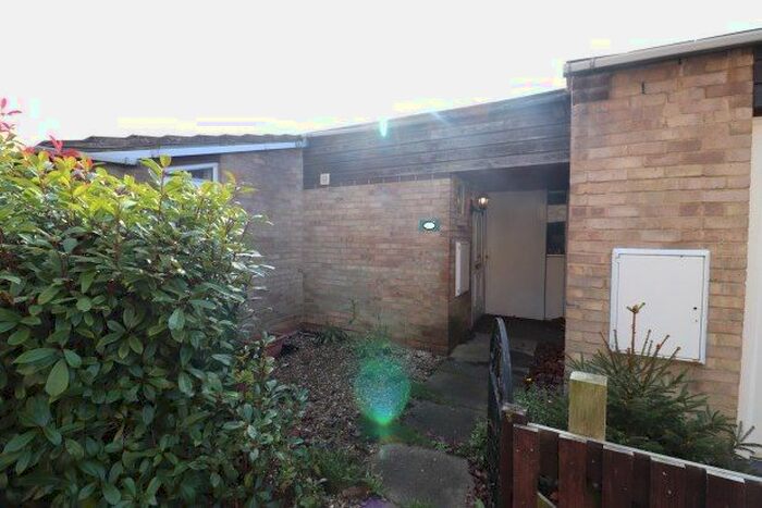4 Bedroom Bungalow To Rent In Malgraves Place, Basildon SS13