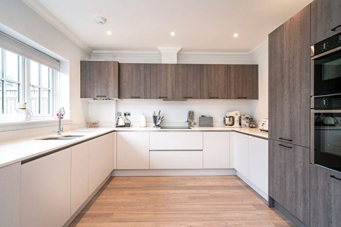 3 Bedroom Terraced House For Sale In Church Lane, Aston Clinton, Aylesbury, HP22