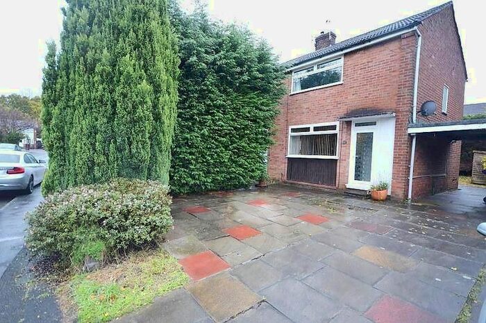 2 Bedroom Semi-Detached House To Rent In Saville Road, Gatley, Cheadle, SK8