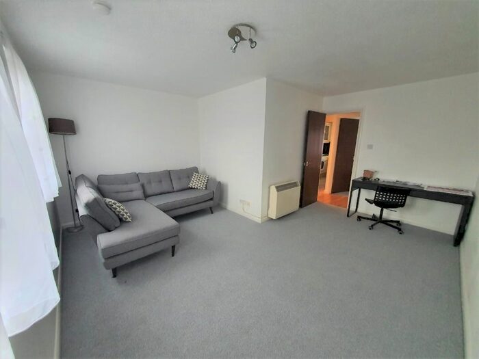 1 Bedroom Flat To Rent In Hutcheon Low Place, Woodside, Aberdeen, AB21