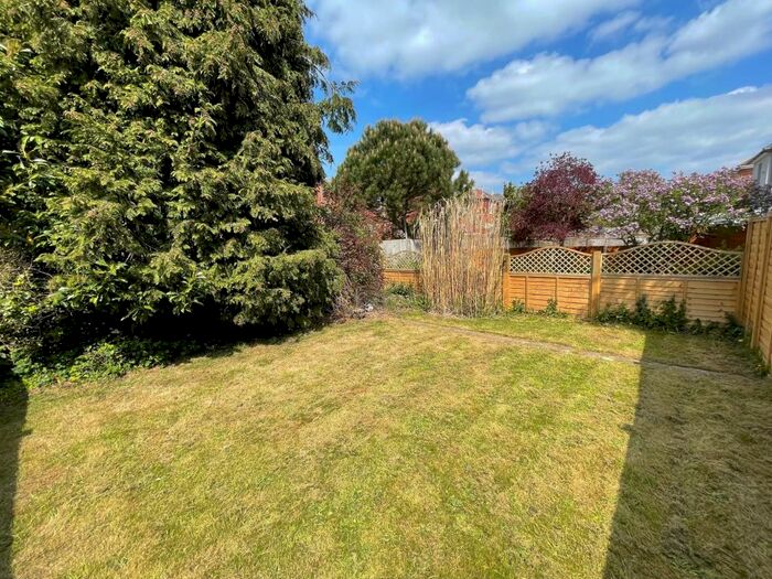 2 Bedroom Flat To Rent In Stanfield Road, Bournemouth, BH9