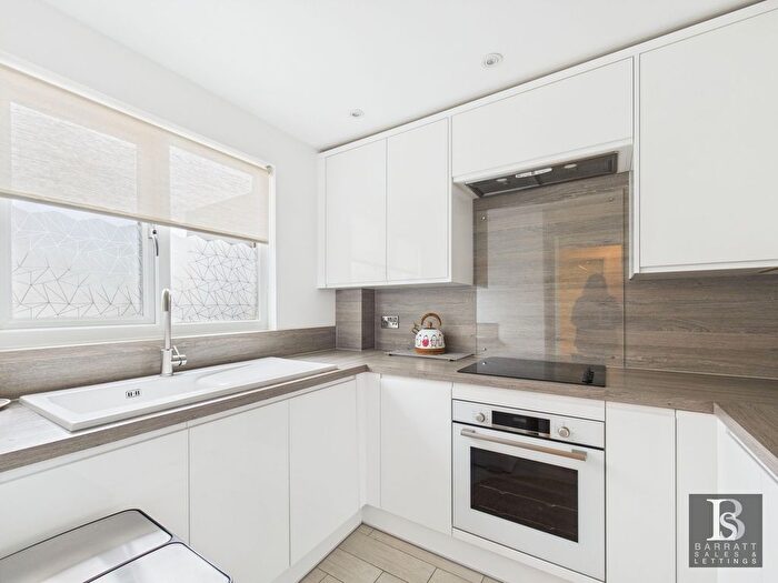 1 Bedroom Flat To Rent In Greystoke Road, Slough, SL2