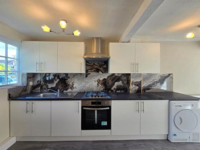 2 Bedroom Terraced House To Rent In The Woodlands, London, SE13