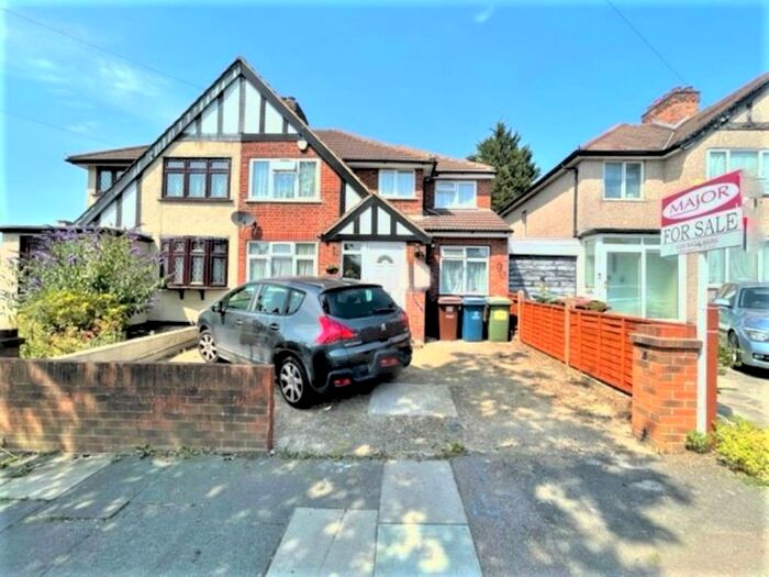 5 Bedroom Semi-Detached House To Rent In Long Elmes, Harrow Weald, Middlesex, HA3