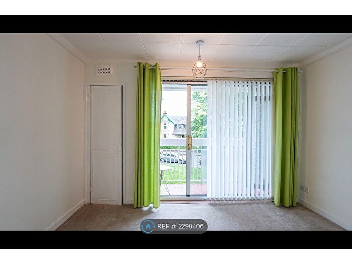 2 Bedroom Flat To Rent In Northland Drive, Glasgow, G14