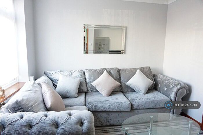 4 Bedroom Semi-Detached House To Rent In Norwich, Norwich, NR5