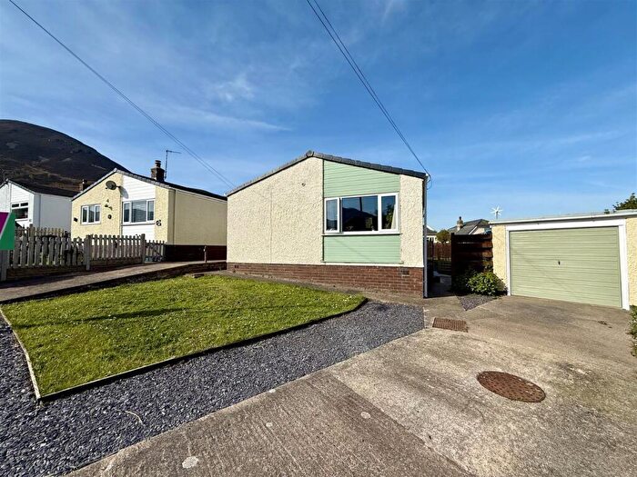 2 Bedroom Bungalow For Sale In Gwynan Park, Dwygyfylchi, Penmaenmawr, LL34
