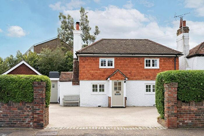 3 Bedroom Detached House For Sale In Trafalgar Road, Horsham, RH12
