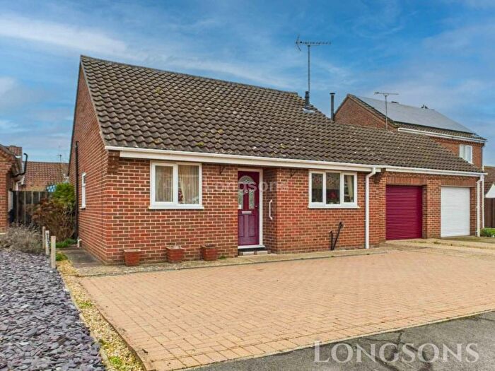2 Bedroom Bungalow For Sale In Rockland Close, Swaffham, PE37
